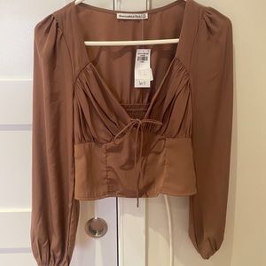 Brown Abercrombie long sleeve top